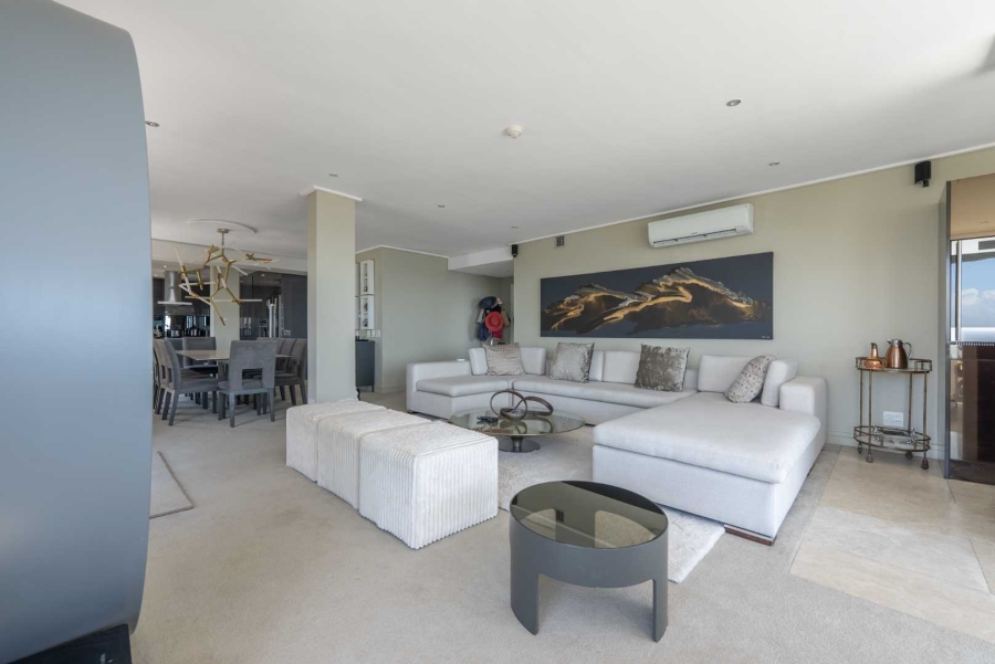 3 Bedroom Property for Sale in Sea Point Western Cape